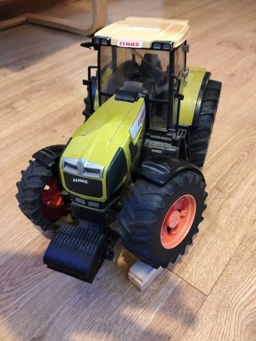 Trator Claas original