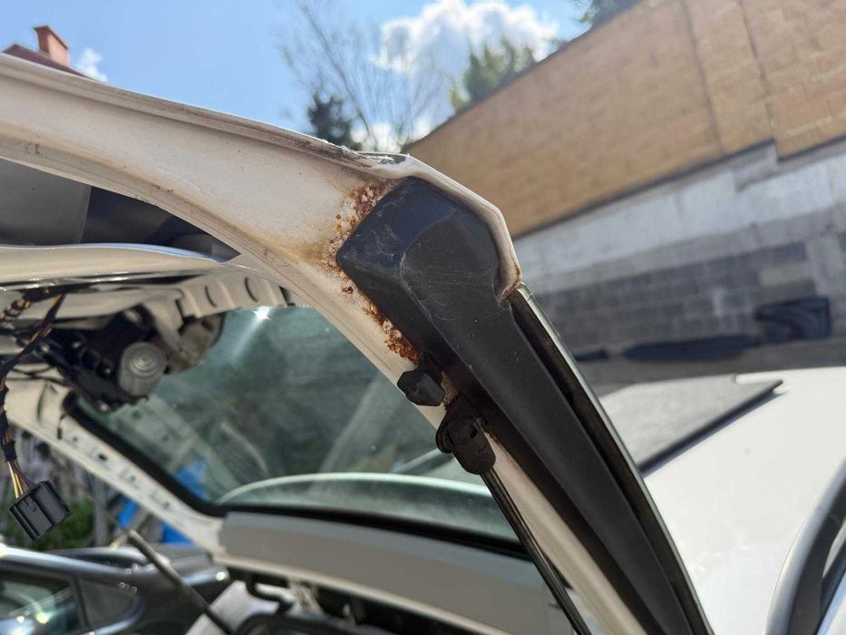 BMW E91 Klapa bagażnika A300 ALPINEWEISS