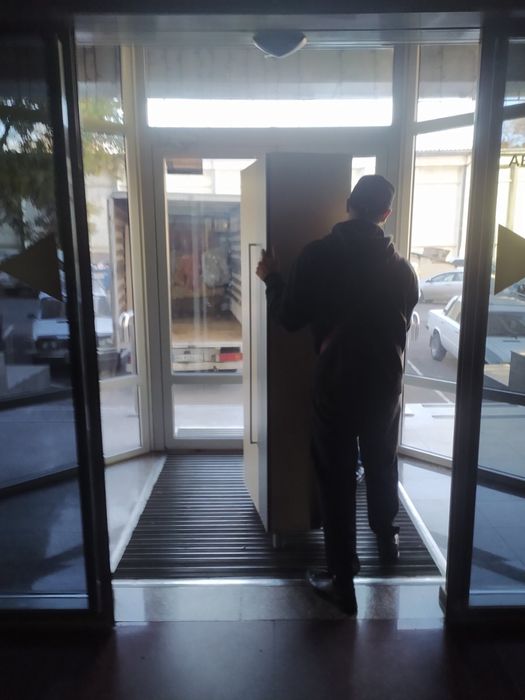 Грузоперевозки.Перевозка мебели,вещей,грузов,грузчики,пианино,такси.