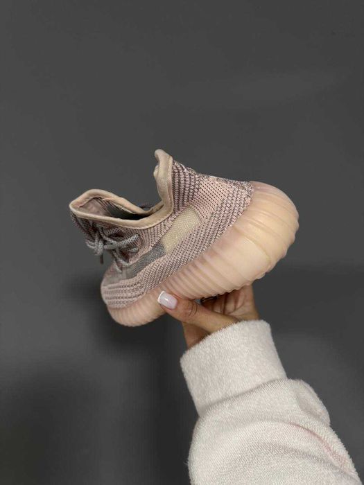 Кросівки Adidas Yeezy Boost 350 Synth premium