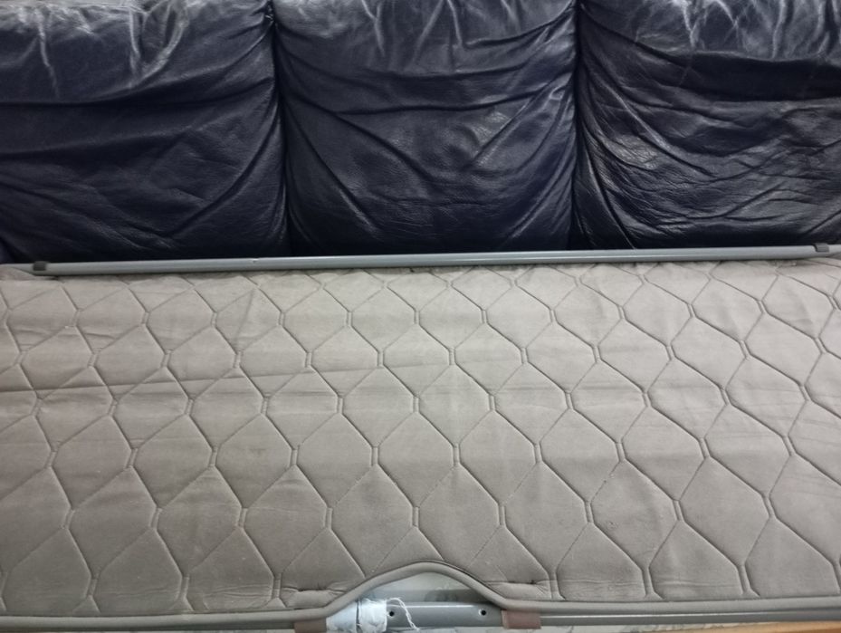 Sofá cama Divani&Divani pele