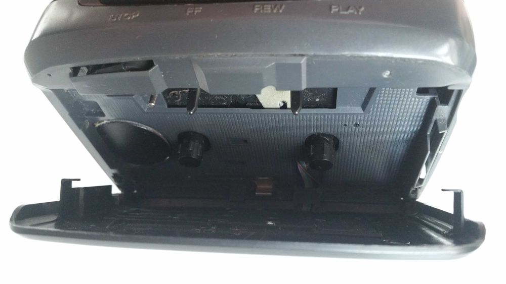 Кассетный плеер AIWA с радио