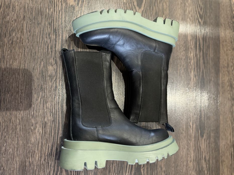 Зимові чоботи челсі