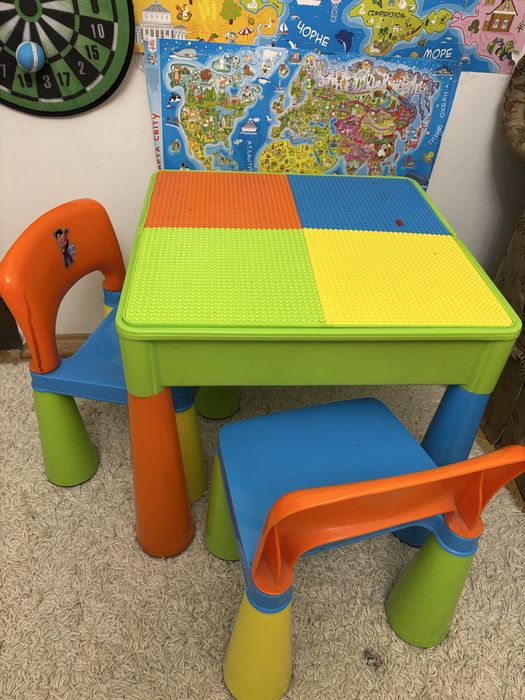 Mammut Tega Lego дитячій стіл зі стільцями