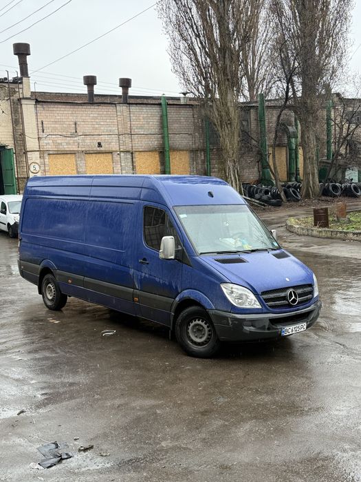 Продам Мерседес Спринтер 2.2 646 Дизель