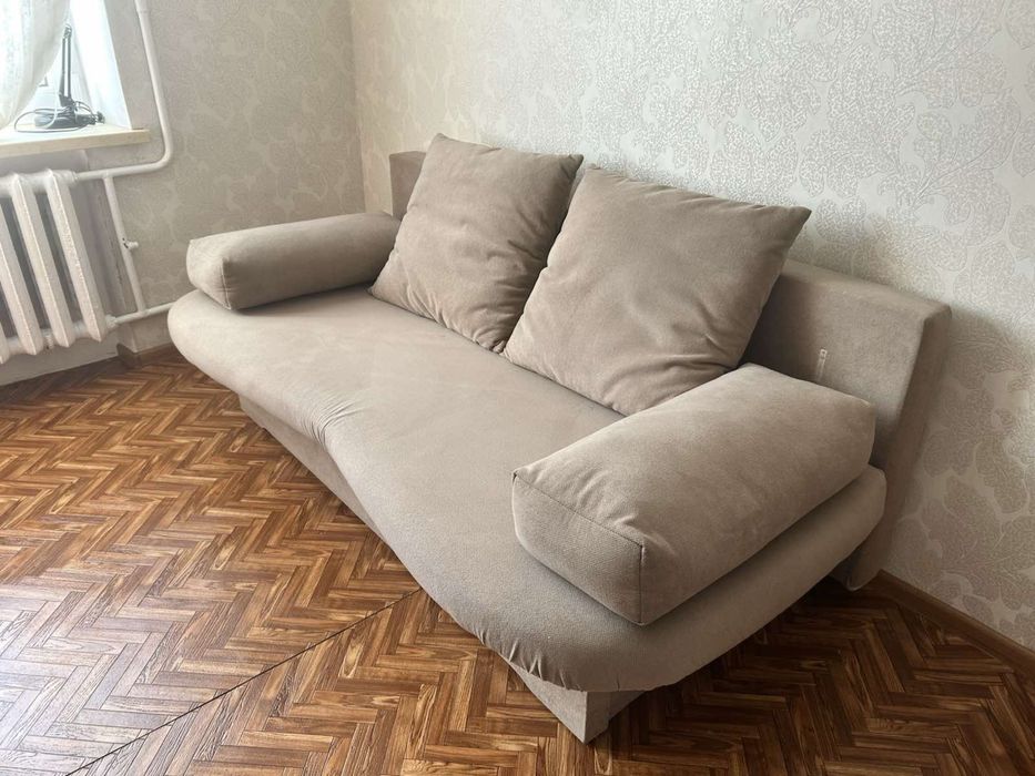 Продам диван Livs