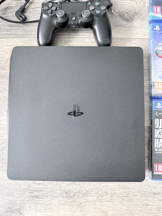 Sony PlayStation 4 Ps4  1Тb Black