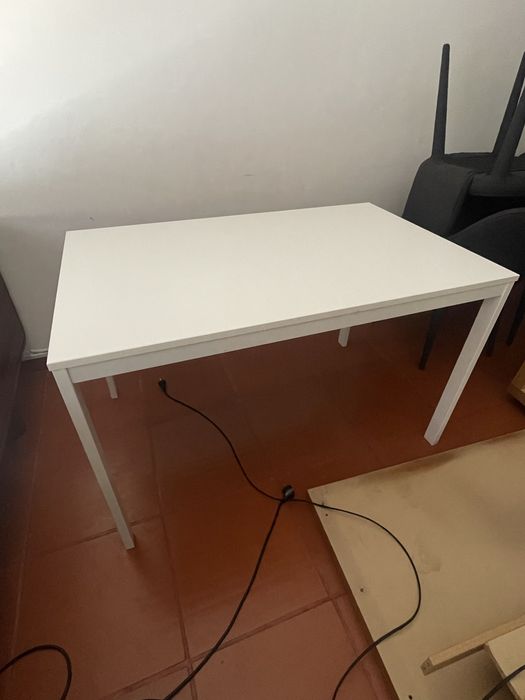 Oportunidade - Mesa Ikea Vangsta