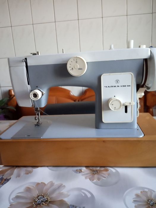Швейна машинка Чайка 132-М