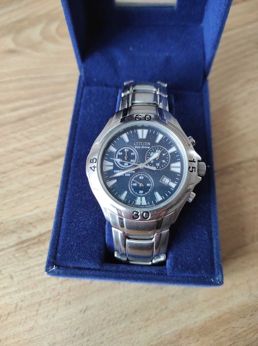 Zegarek Citizen model Eco drive H500