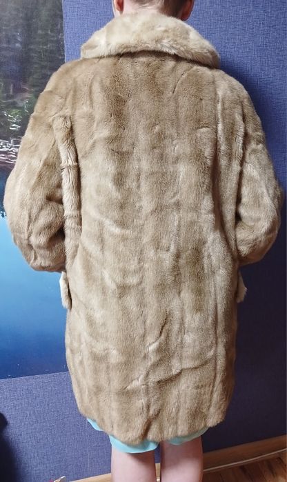 Недорого! Шубу жіночу