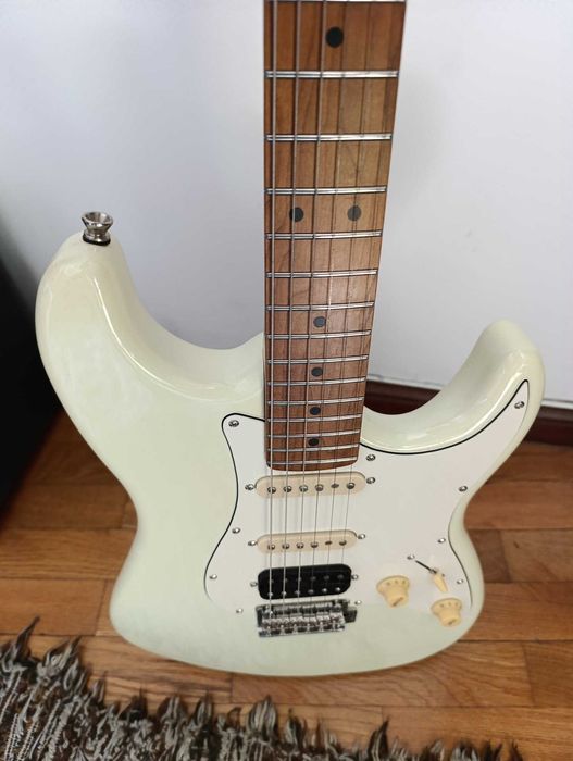 Guitarra elétrica JET JS-400 Olympic White