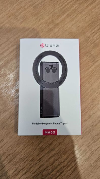 Складний магнітний штатив для телефону Ulanzi MA60