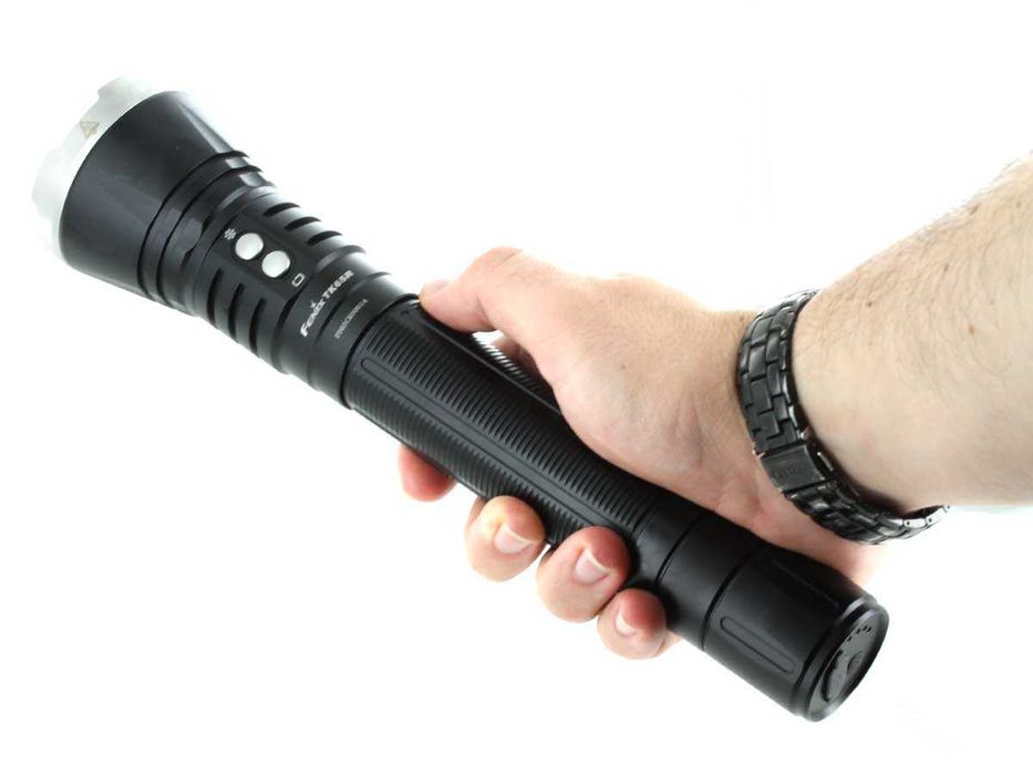 Lanterna Fenix TK65R