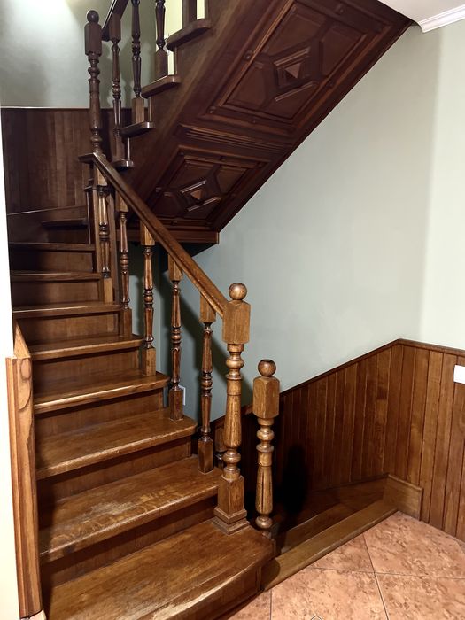 Продаж котеджу неподалік центру Тернополя