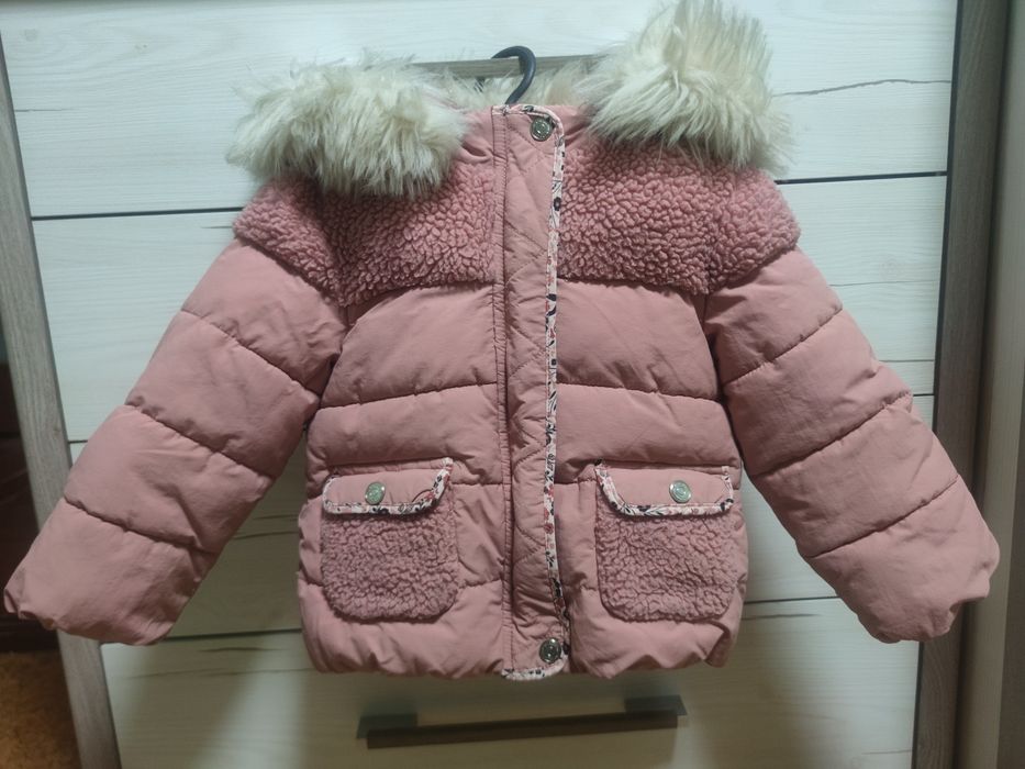 Куртка на дівчинку 3 р/96 см