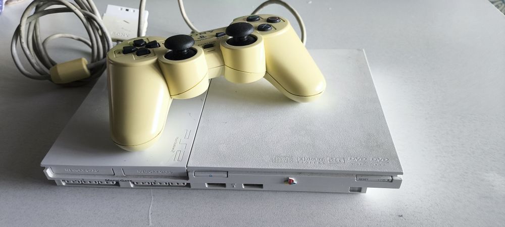PlayStation 2 japonês