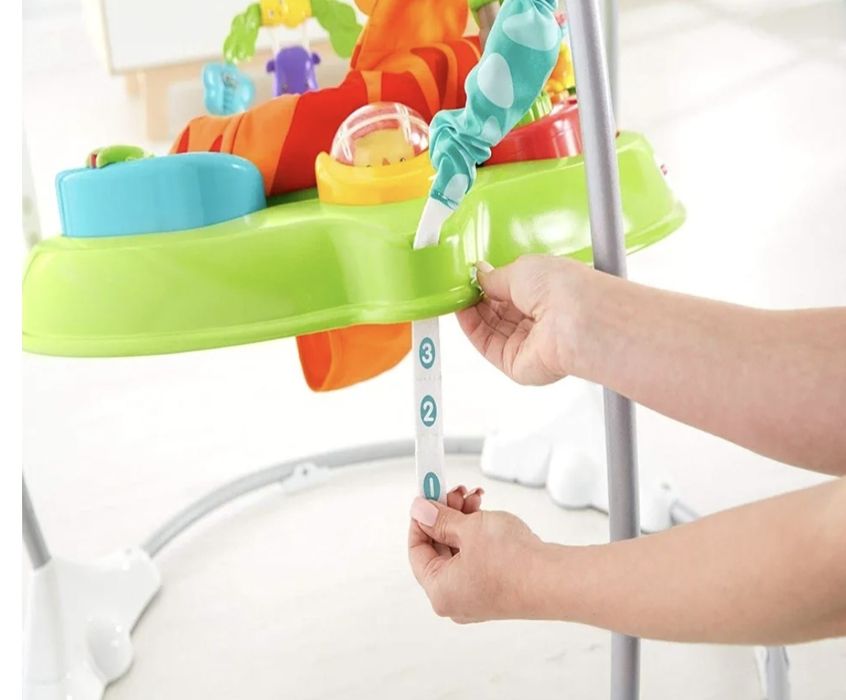 Jumperoo saltitão bebé