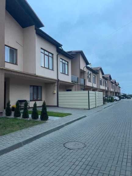 Продам котедж з міськими комунікаціями в районі Автовокзалу