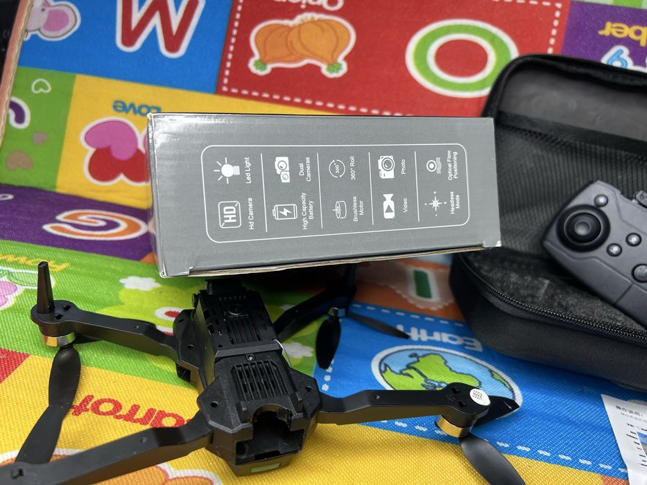 Nowy dron S91 z kamerą 4K 2 aku, szybki