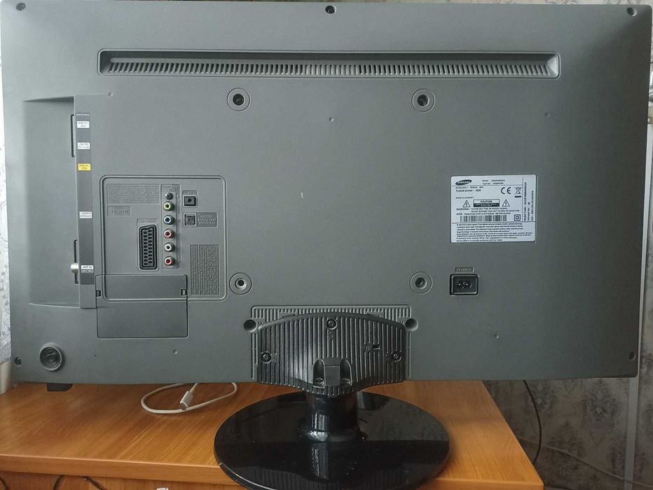 Телевізор Samsung UE32F4000AW