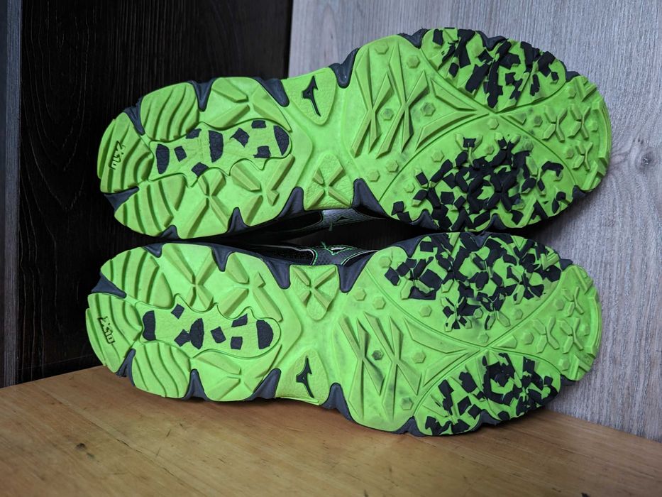 Mizuno wave kien 3 G-TX - трекінгові водостійкі кросівки