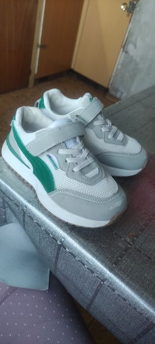 Кроссовки на мальчика