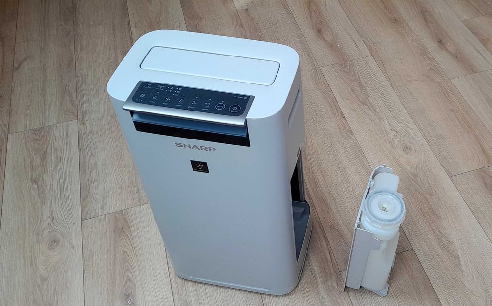 Oczyszczacz powietrza Sharp UA-HG40E-L z nawilżaczem, bez filtrów