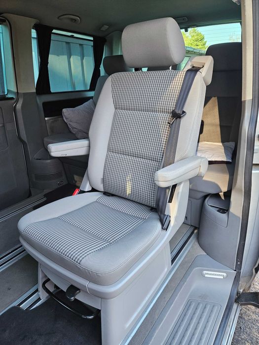 VW T5 T6 MULTIVAN fotel obrotowy tył II RZĄD