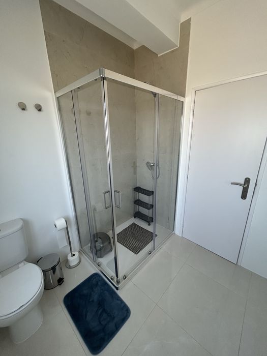 Arrenda-se apartamtento T2 alcanena