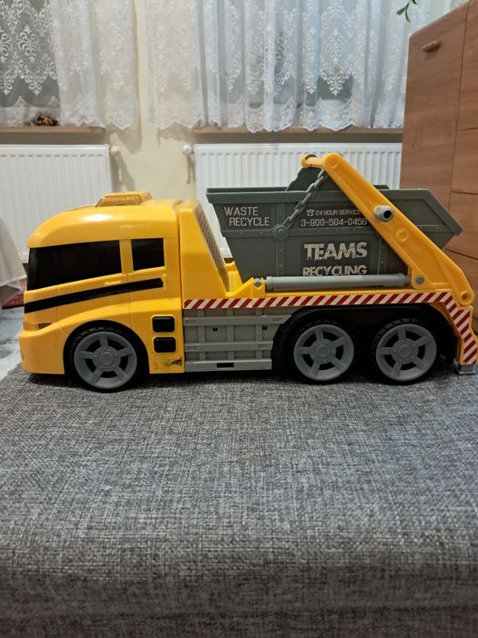 Dumel flota miejska śmieciarka