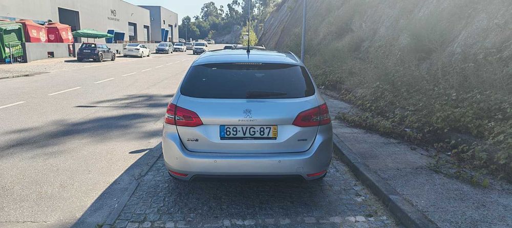 Peugeot 308 1.6 BlueHDI