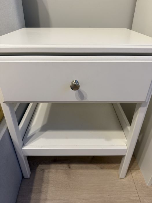 Dwie szafki nocne/nakastlik  ikea TYSSEDAL