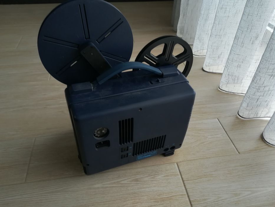 Projector para fitas 8mm