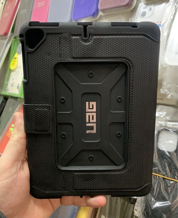 Противоударный, защитный, защищенный чехол UAG для iPhone