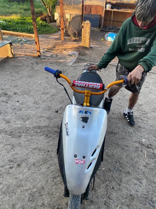 продам Хонду Дио 34