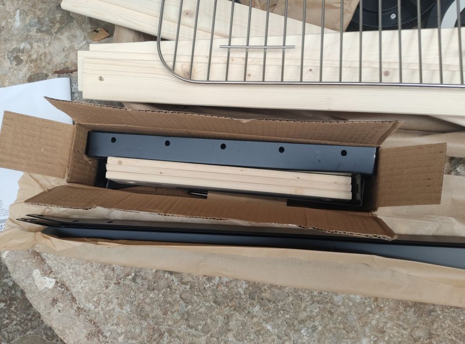 Vendo grelhador a carvão, novo, na caixa!!!
