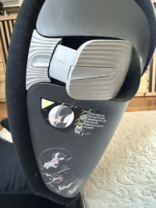 Fotelik samochodowy Cybex solution  S - fix , 15-36 kg