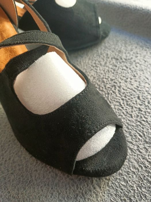 Buty taneczne zamszowe r. 34/35 (4.5)