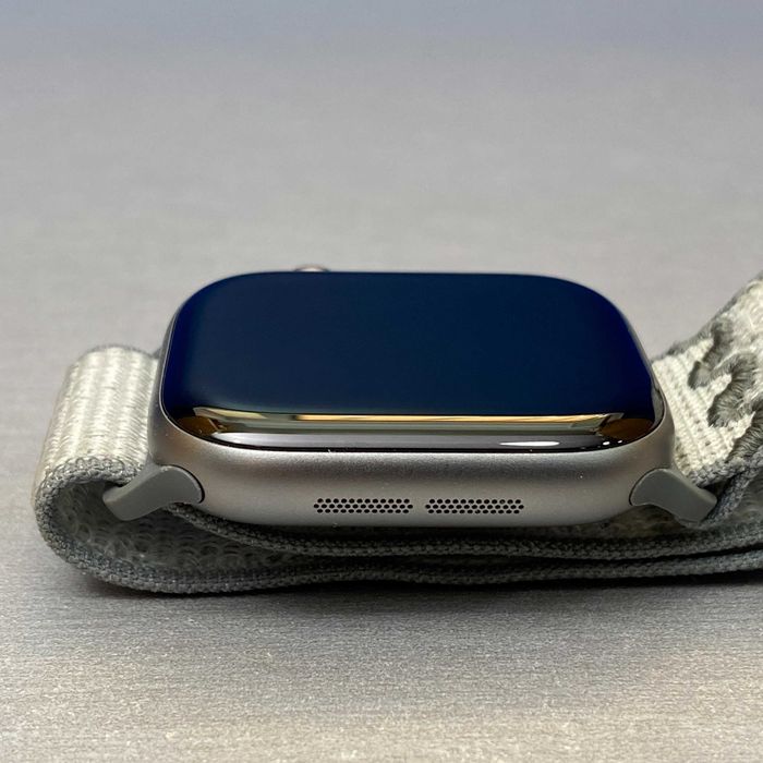 Apple Watch Series 11 | 42mm | GPS | Space Gray Aluminum