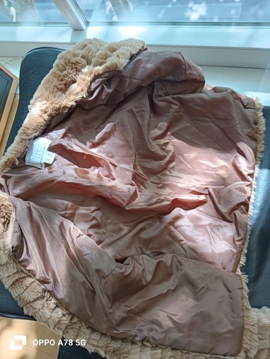 Casaco camel marca LFT