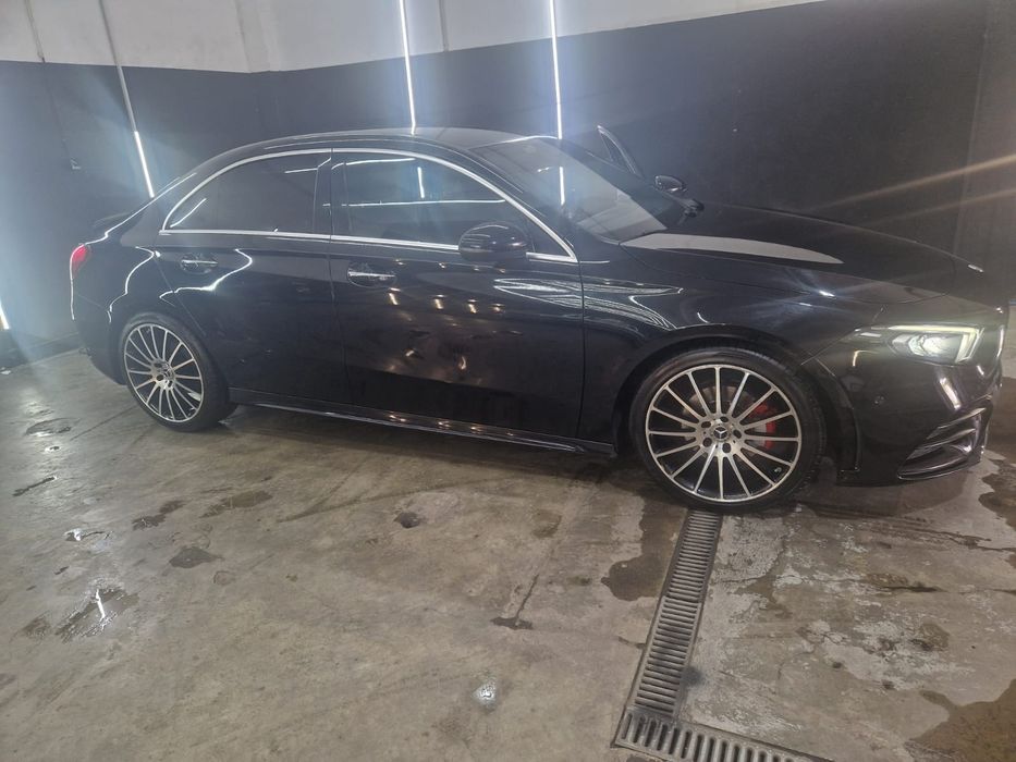 Mercedes A180 Amg laine