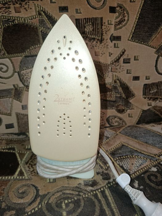 Продам утюг Philips Elance 3100