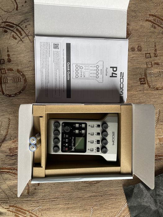 Zoom PodTrak P4.