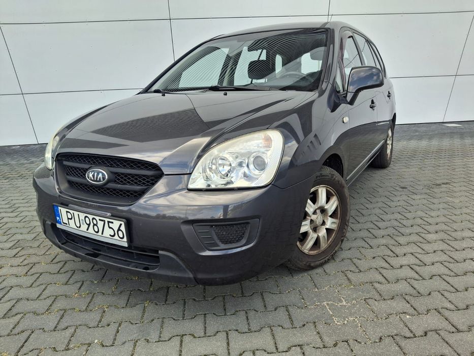 Kia Carens