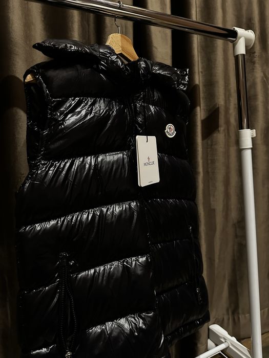 Жилетка Moncler