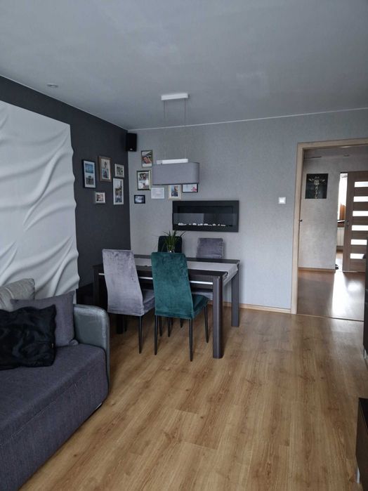 2 pokoje z oddzielną kuchnią i balkonem os. Tysiąclecia w pobliżu przystanku Wiślicka