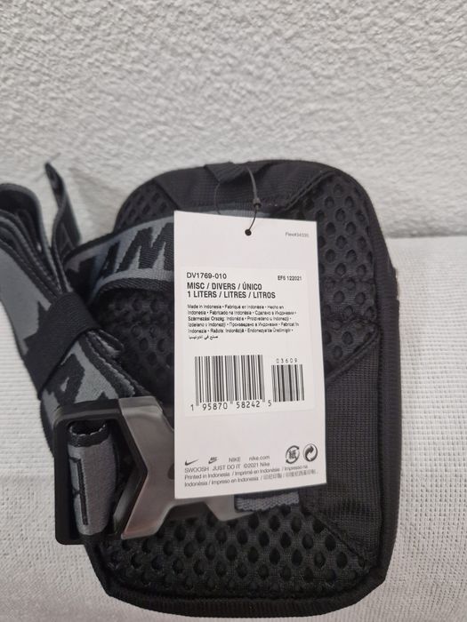 Bolsa tiracolo da NIKE AIR MAX TOTALMENTE NOVA com ETIQUETA