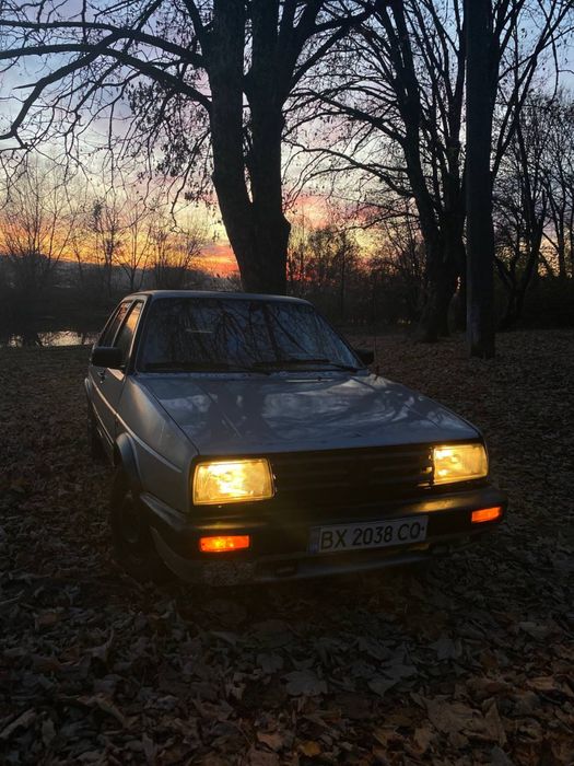 Фольсваген джета 1.8 газ/бенз