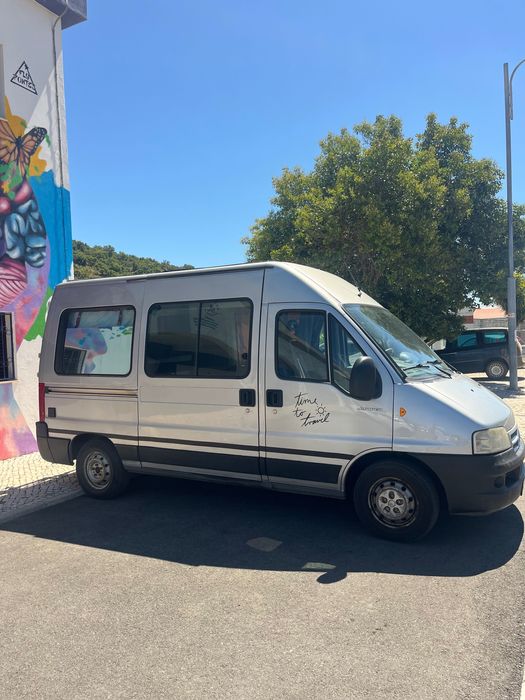 Tenho para alugar um camper van marca citroen jumper
